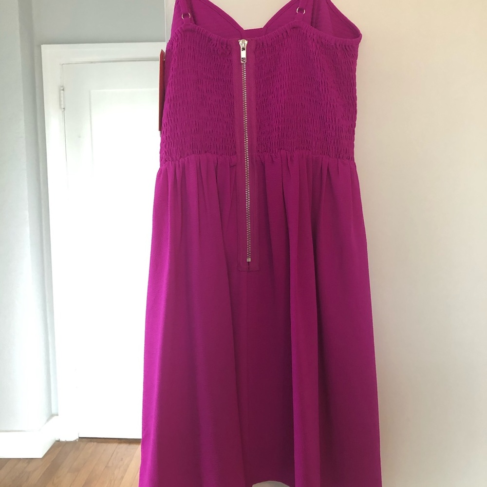 Dress - Picture 3 of 3